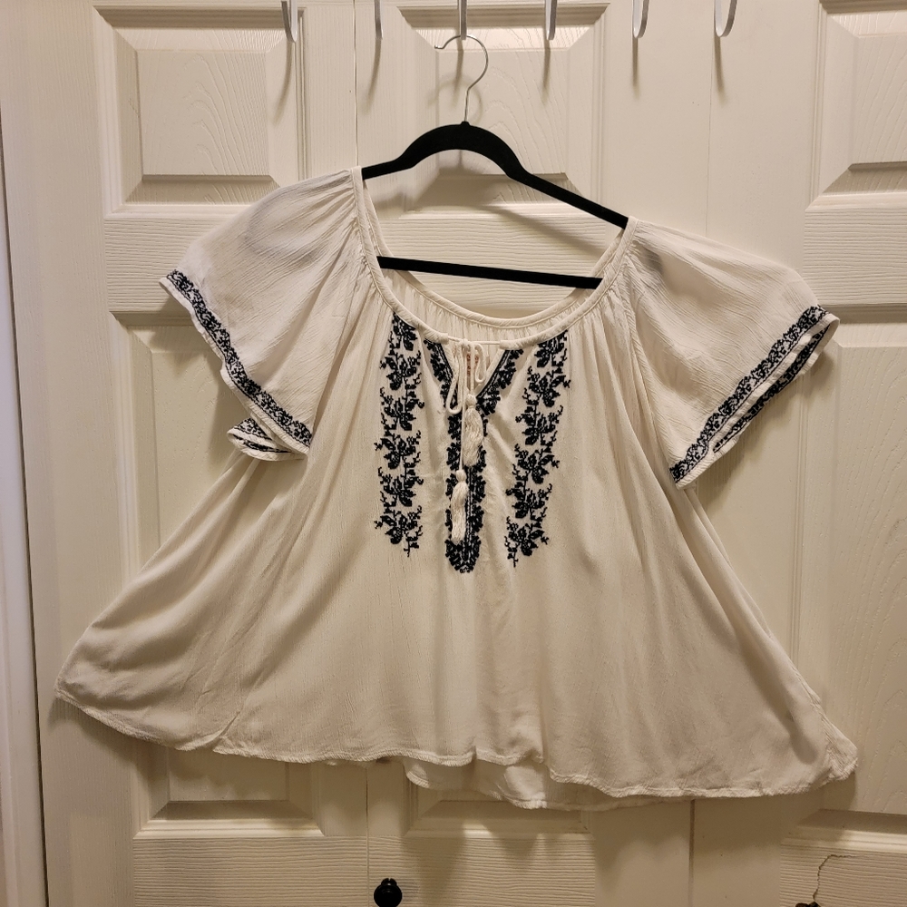 Mossimo Supply Co Crop TOP XXL